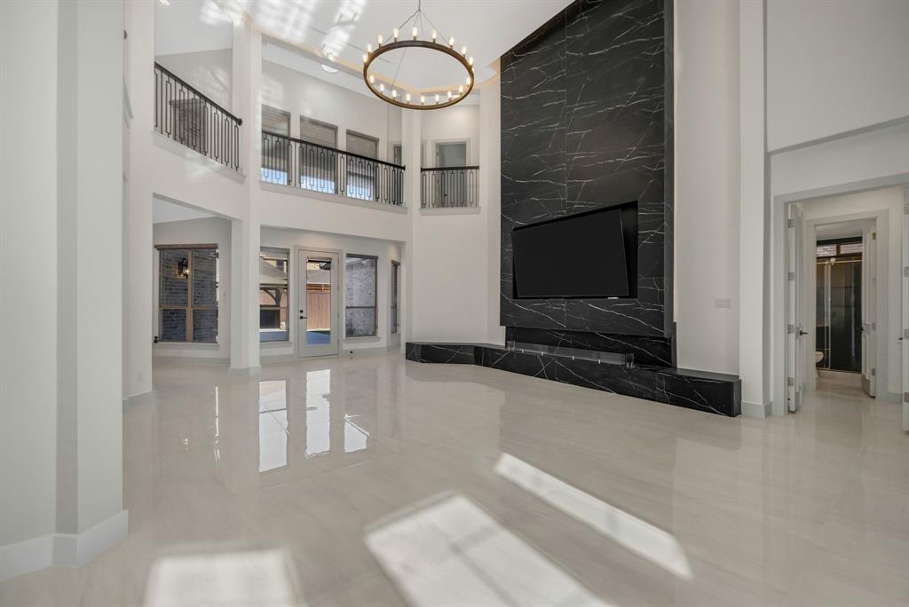 1256 Timber Lane Frisco, TX 75036 - Photo 9 of 40