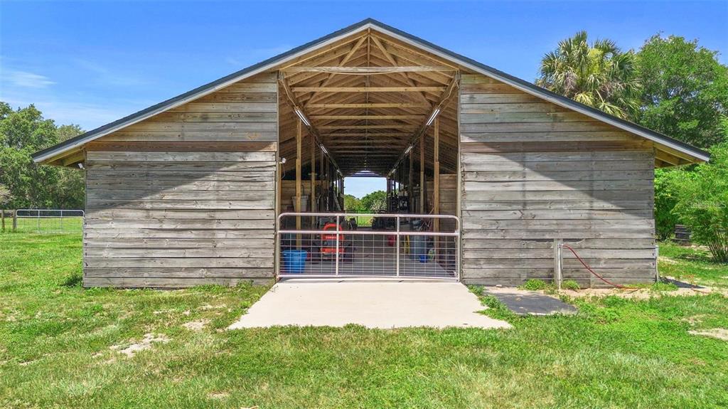 700 Old Geneva Road Geneva, FL 32732 - Photo 62 of 79 a front view of a house with a yard