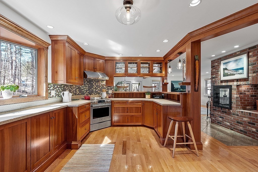 31 Hillside Road Carlisle, MA 01741 - Photo 17 of 40 Gallery Image 17