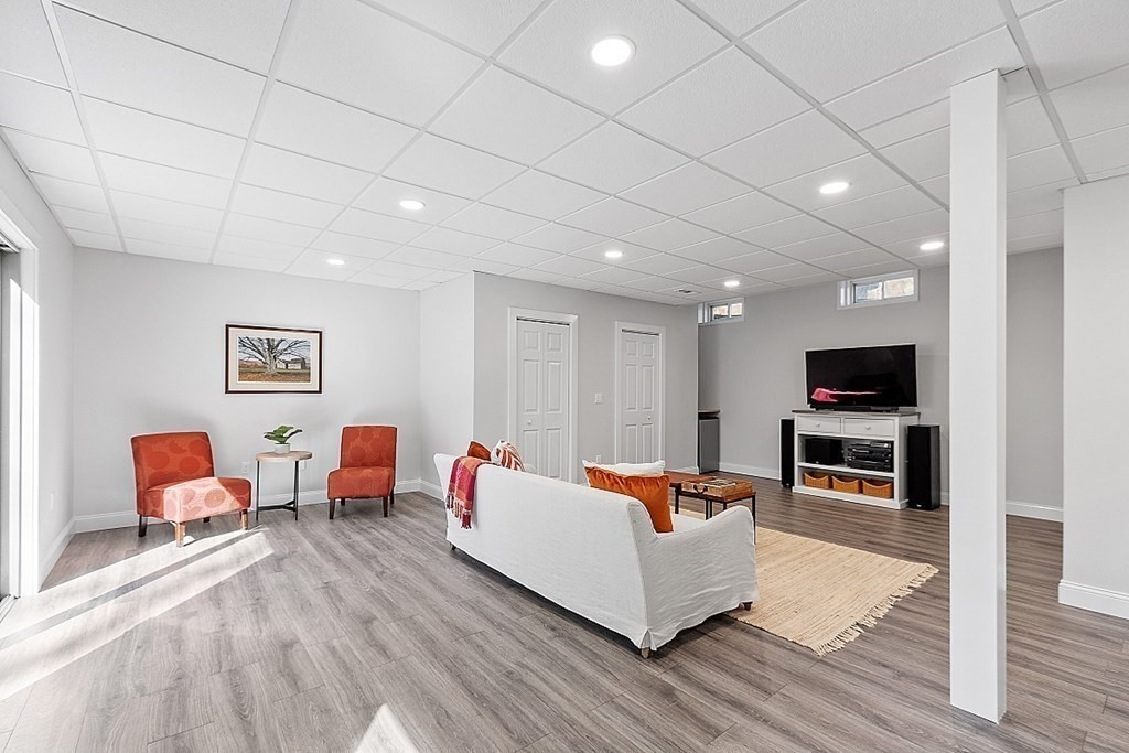31 Hillside Road Carlisle, MA 01741 - Photo 37 of 40 Gallery Image 37