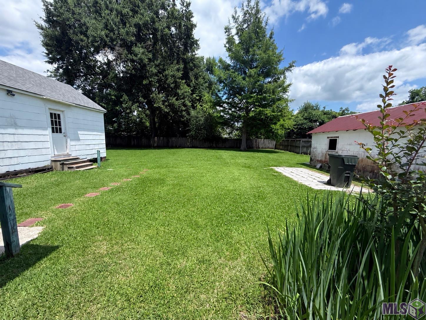 608 West End Road New Roads, LA 70760 - Photo 2 of 5