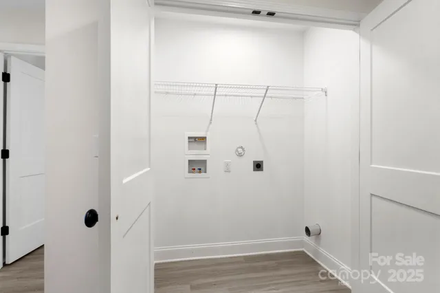 a view of a walk in closet