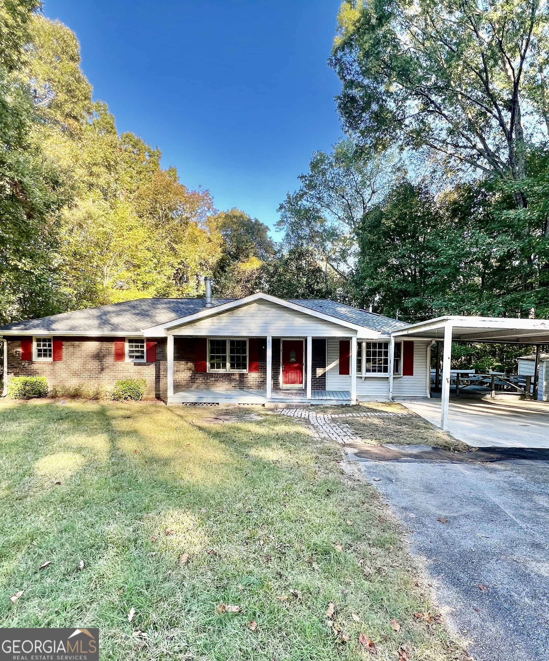 127 Bowdon Junction Road Carrollton, GA 30117 - Photo 1 of 1 a front view of a house with a yard