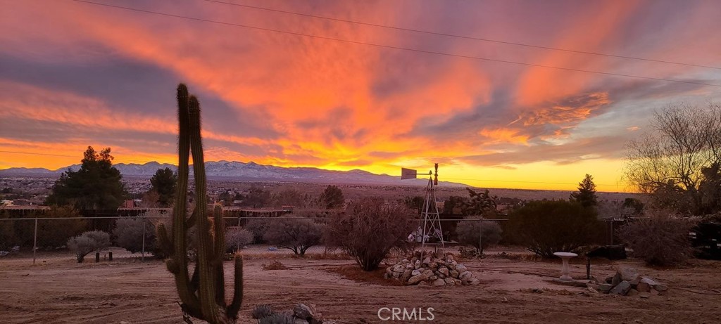 14760 Keota Road Apple Valley, CA 92307 - Photo 34 of 34 a view of a outdoor space