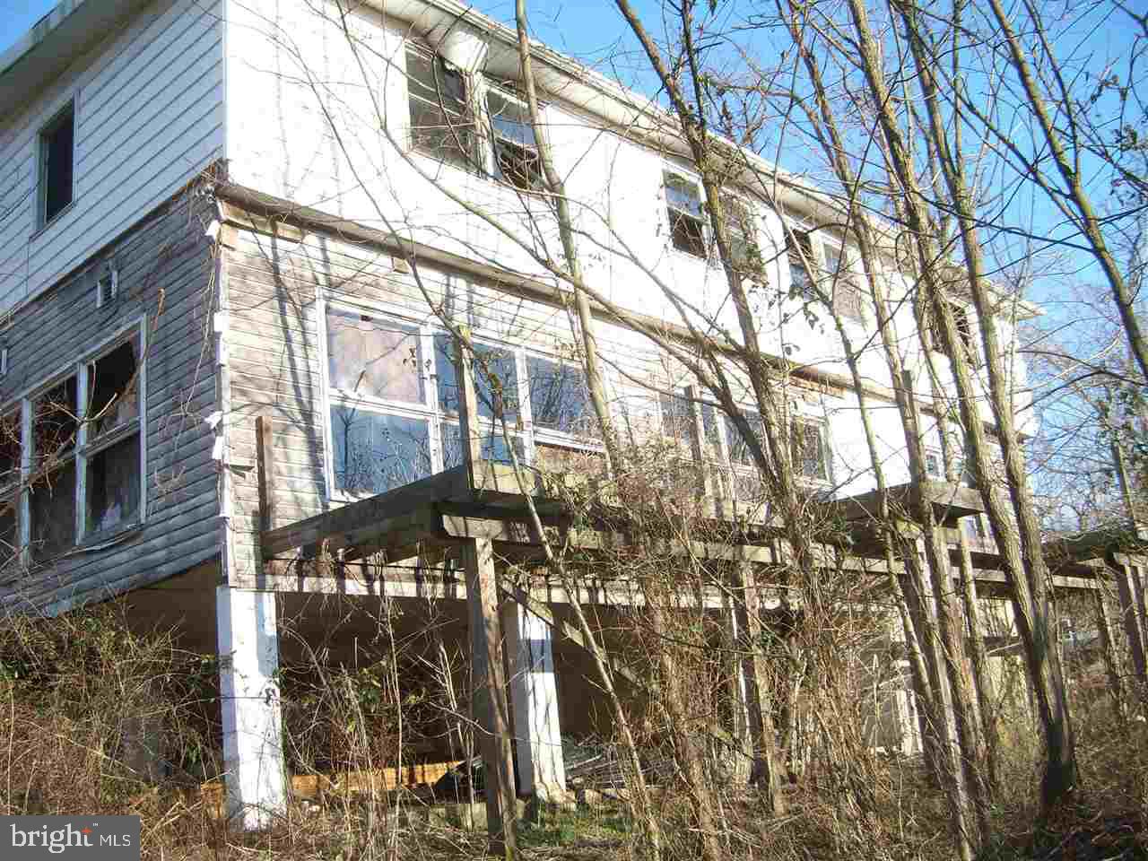 5400 Spring Road Shermans Dale, PA 17090 - Photo 9 of 25 Gallery Image 9