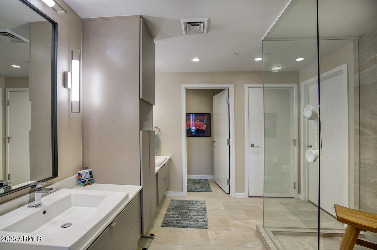 200 West Portland Street, Unit 1113 Phoenix, AZ 85003 - Photo 20 of 85 200 W PORTLAND ST 1113