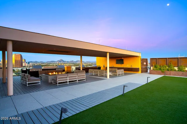 $1,300,000 | 200 West Portland Street, Unit 1113, Phoenix, AZ 85003