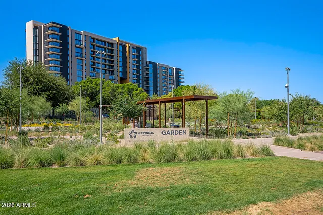 $1,300,000 | 200 West Portland Street, Unit 1113, Phoenix, AZ 85003