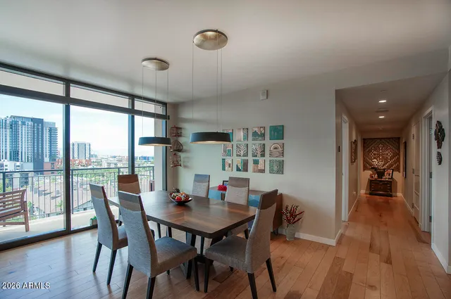 $1,300,000 | 200 West Portland Street, Unit 1113, Phoenix, AZ 85003