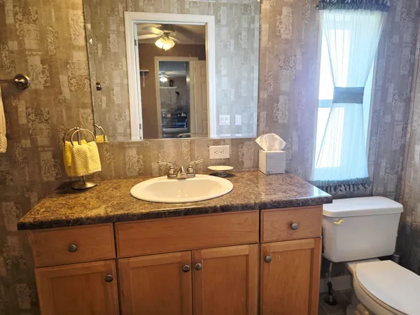 $320,000 | 1501 Lake Drive West, Okeechobee, FL 34974