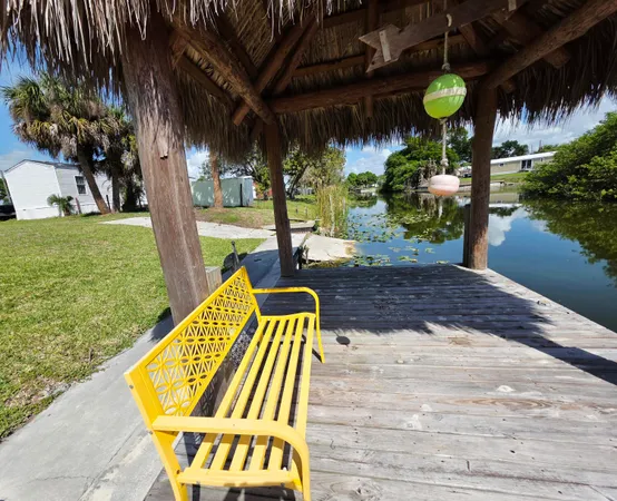 $320,000 | 1501 Lake Drive West, Okeechobee, FL 34974