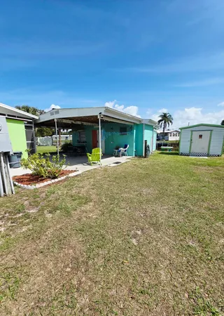 $320,000 | 1501 Lake Drive West, Okeechobee, FL 34974