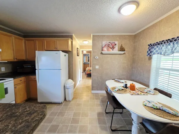 $320,000 | 1501 Lake Drive West, Okeechobee, FL 34974