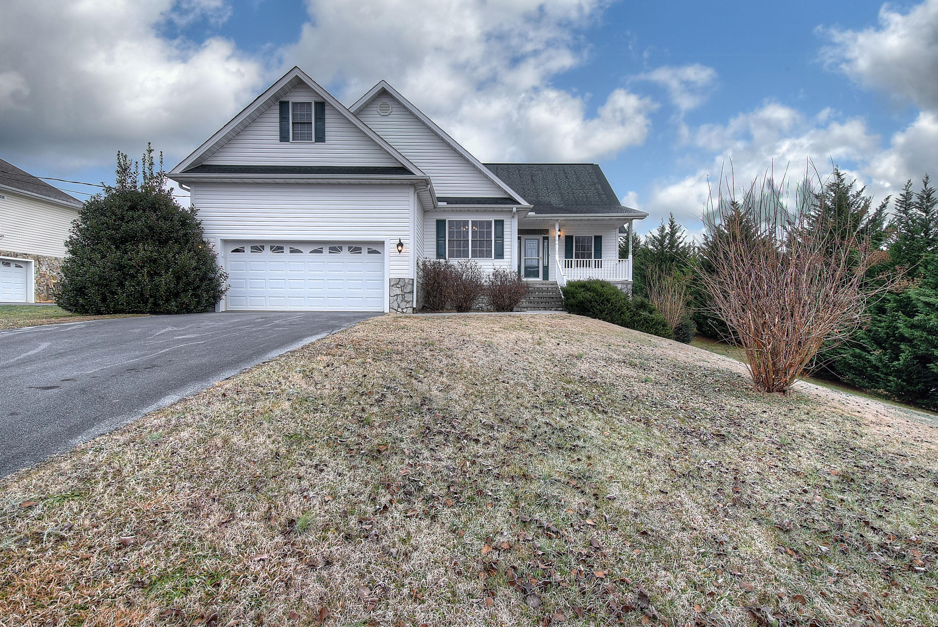 299 Sand Ridge Circle Jonesborough, TN 37659 - Photo 1 of 43 DSC_0001_2_3_1 (1)