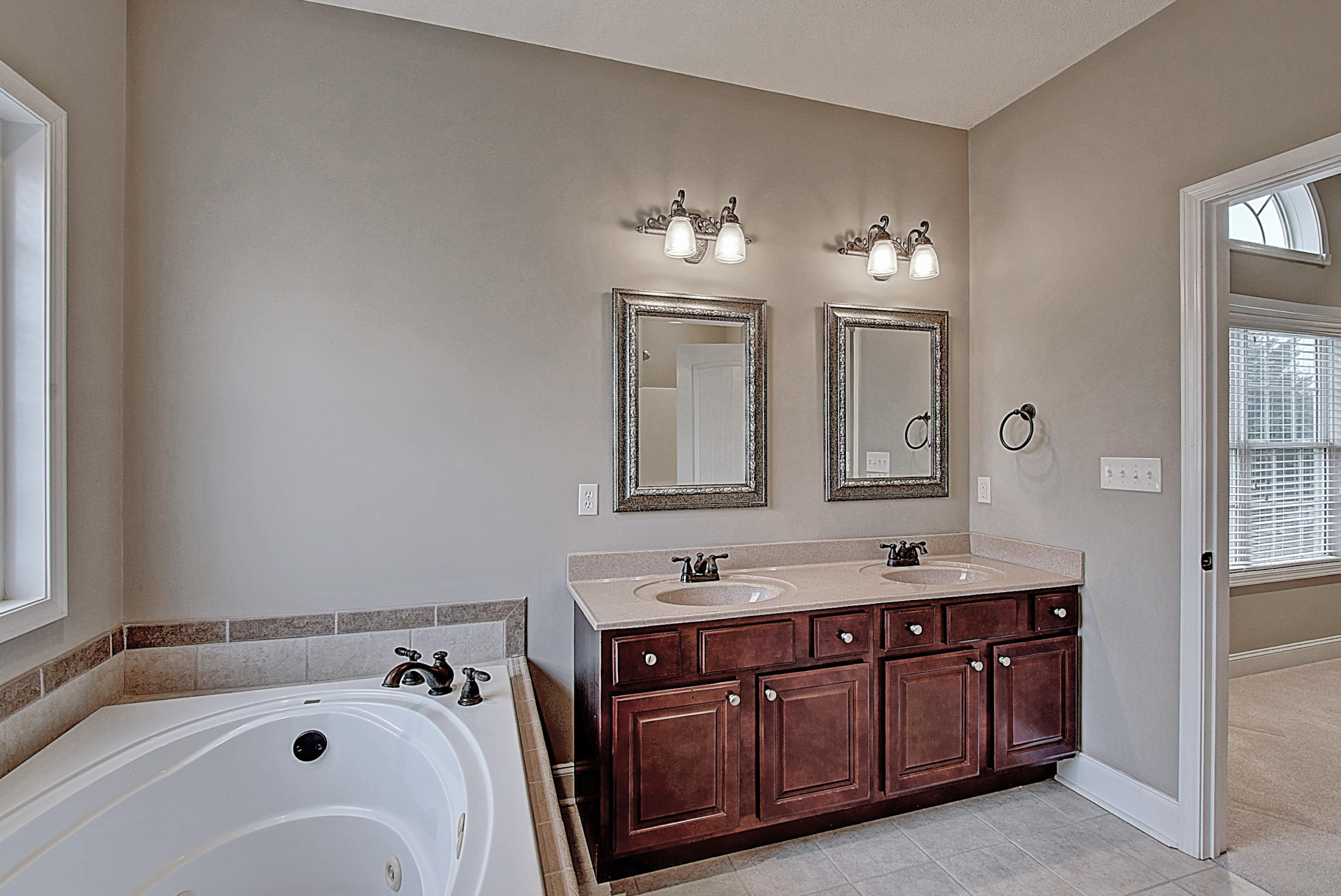 299 Sand Ridge Circle Jonesborough, TN 37659 - Photo 24 of 43 DSC_0091_2_3_4