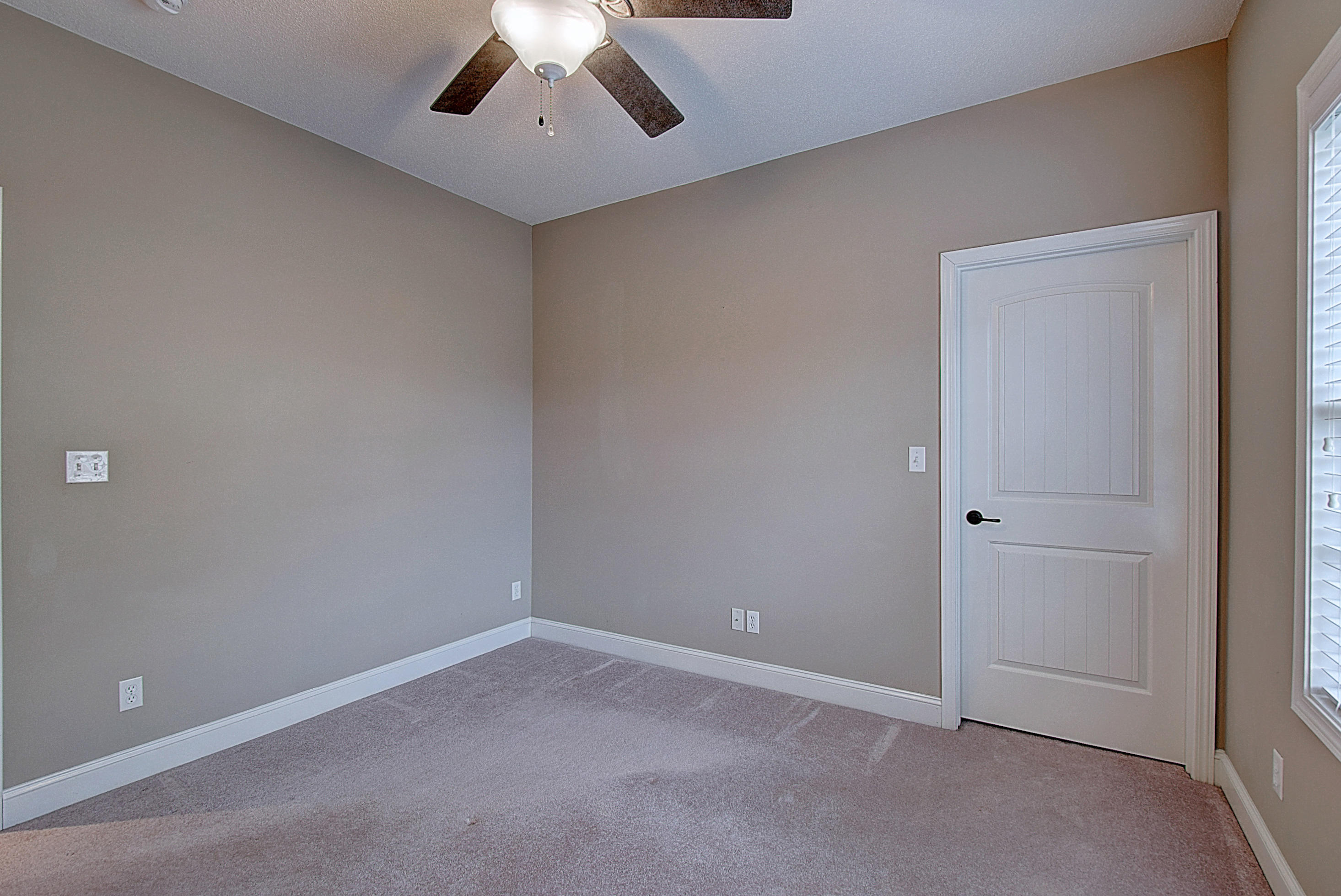299 Sand Ridge Circle Jonesborough, TN 37659 - Photo 29 of 43 DSC_0111_2_3_4