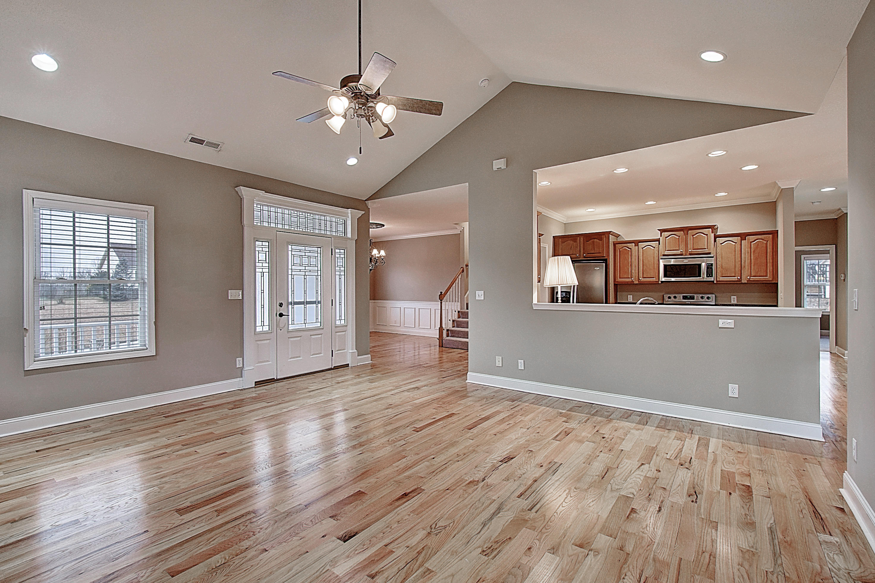 299 Sand Ridge Circle Jonesborough, TN 37659 - Photo 10 of 43 DSC_0034_5_6_8