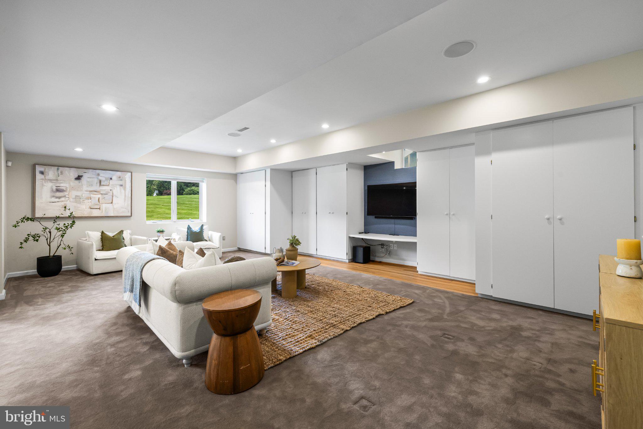 1310 Musgrove Road Lutherville-Timonium, MD 21093 - Photo 68 of 93 Spacious, modern living area with light.