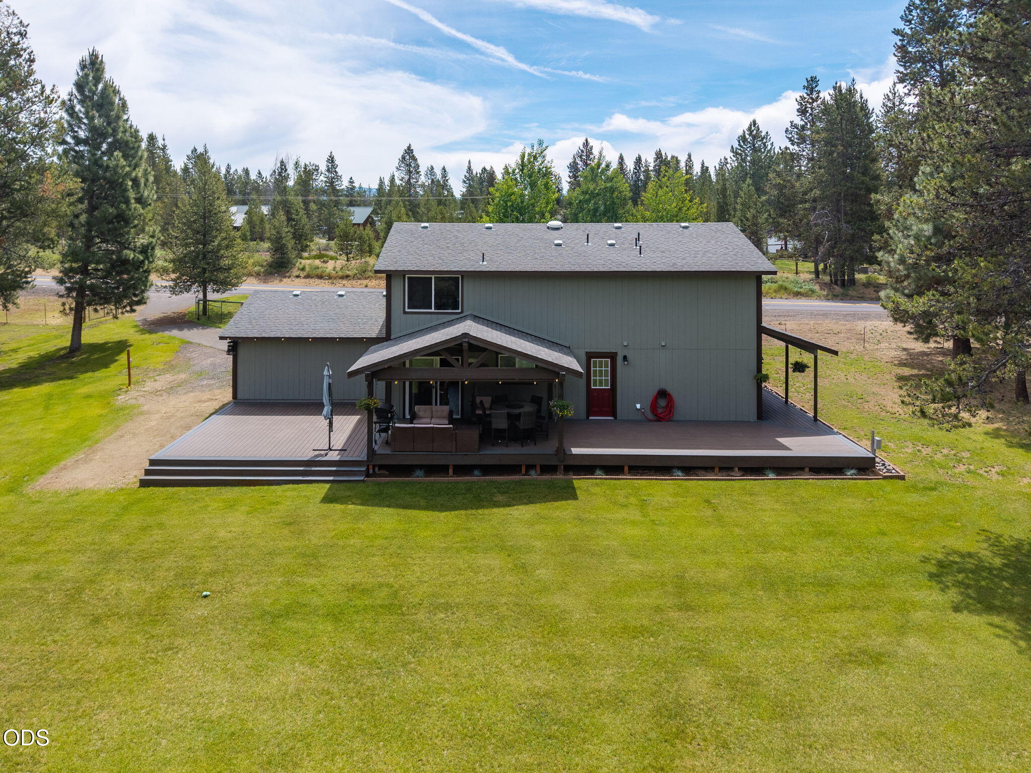 55135 Foster Road Bend, OR 97707 - Photo 4 of 86
