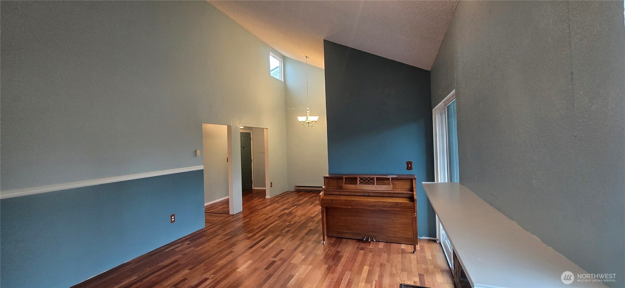 820 Cady Road, Unit H304 Everett, WA 98203 - Photo 11 of 28 a view of hallway with wooden floor