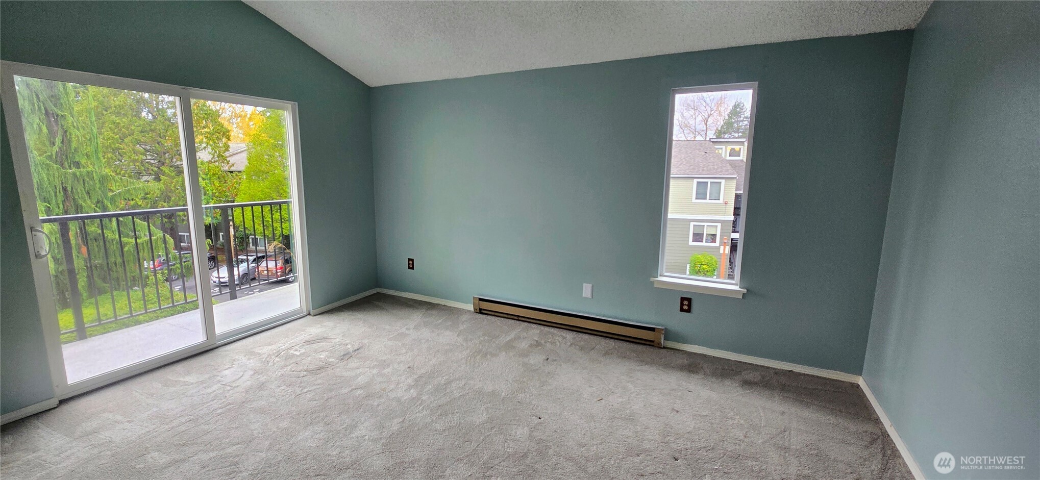 820 Cady Road, Unit H304 Everett, WA 98203 - Photo 19 of 28 a view of an empty room with a window