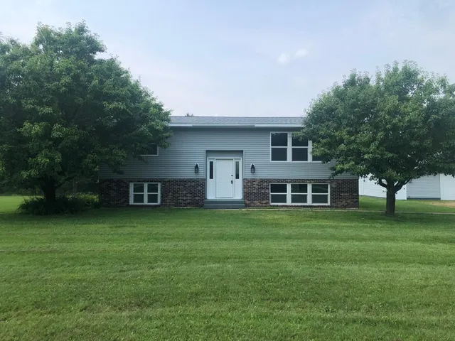 $299,900 | 4025 Highway 99 White Twp Mn 55705, Aurora, MN 55705