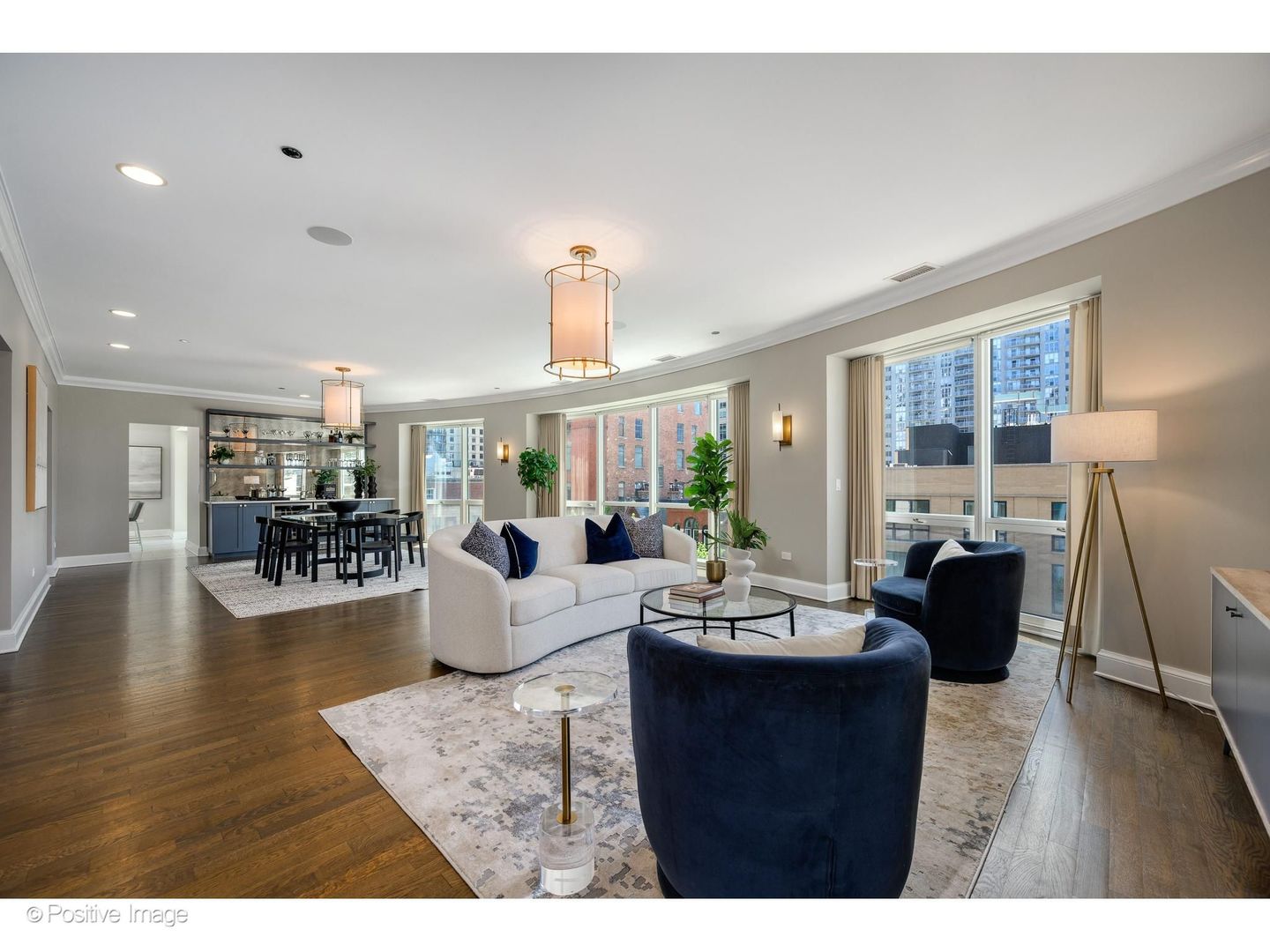 60 West Erie Street, Unit 601 Chicago, IL 60654 - Photo 2 of 33
