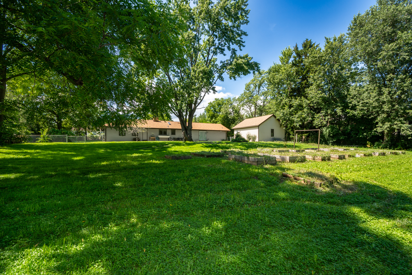 35861 North Fuller Road Gurnee, IL 60031 - Photo 36 of 40 Gallery Image 36