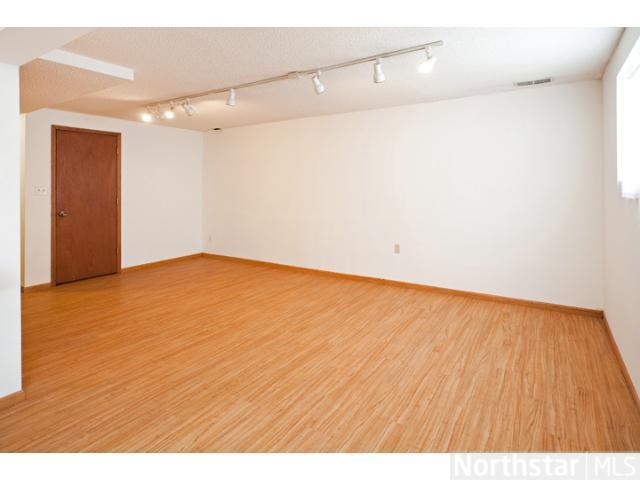 3415 Chandler Road Shoreview, MN 55126 - Photo 14 of 18 Gallery Image 14