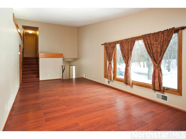 3415 Chandler Road Shoreview, MN 55126 - Photo 6 of 18 Gallery Image 6