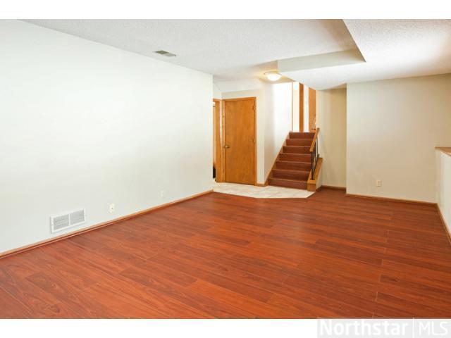 3415 Chandler Road Shoreview, MN 55126 - Photo 9 of 18 Gallery Image 9