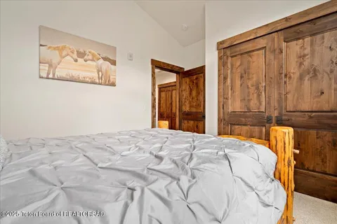 $670,000 | 8537 South 1000 West, Victor, ID 83455