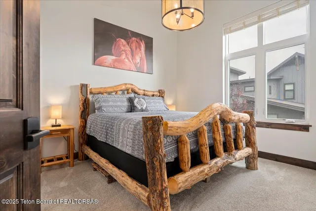 $670,000 | 8537 South 1000 West, Victor, ID 83455