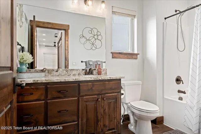 $670,000 | 8537 South 1000 West, Victor, ID 83455