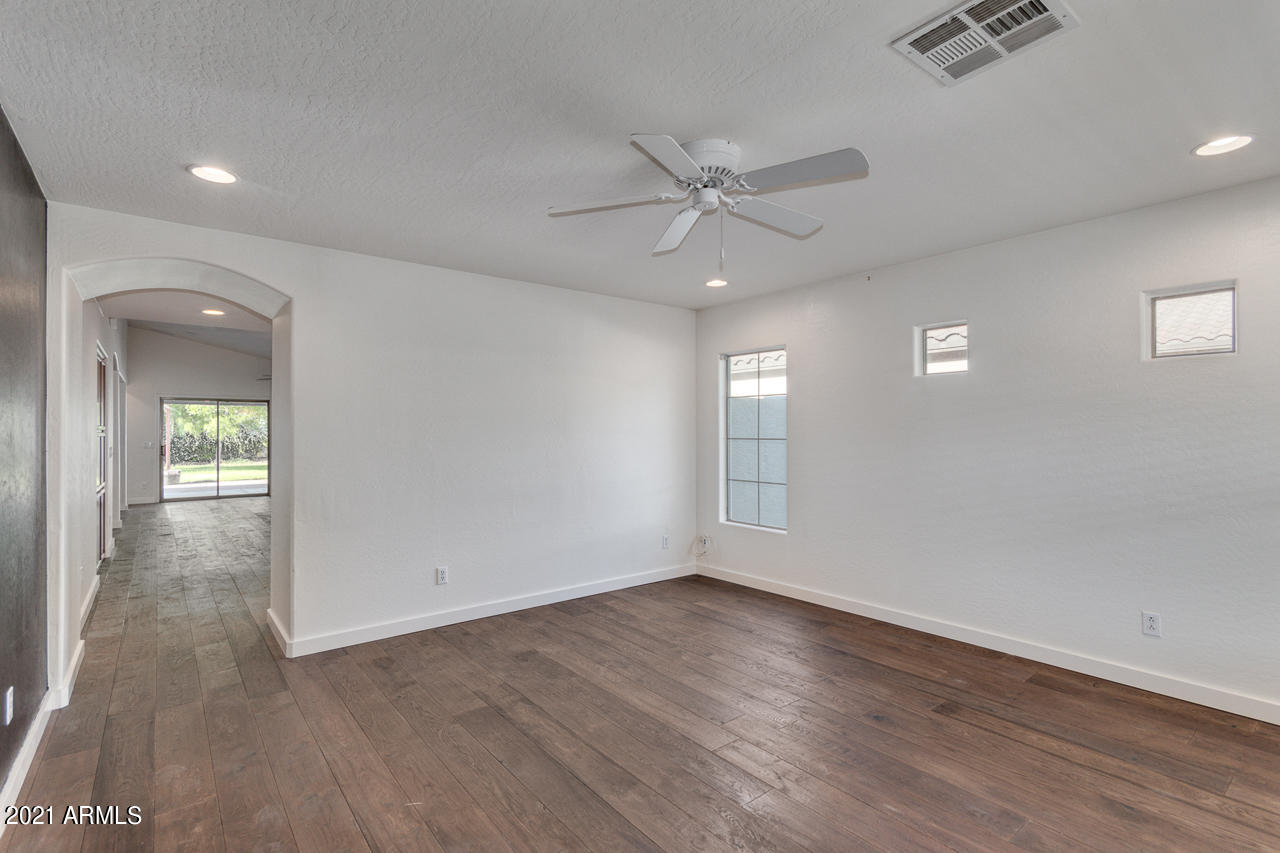 3442 East Hopkins Road Gilbert, AZ 85295 - Photo 5 of 40 05-Hopkins