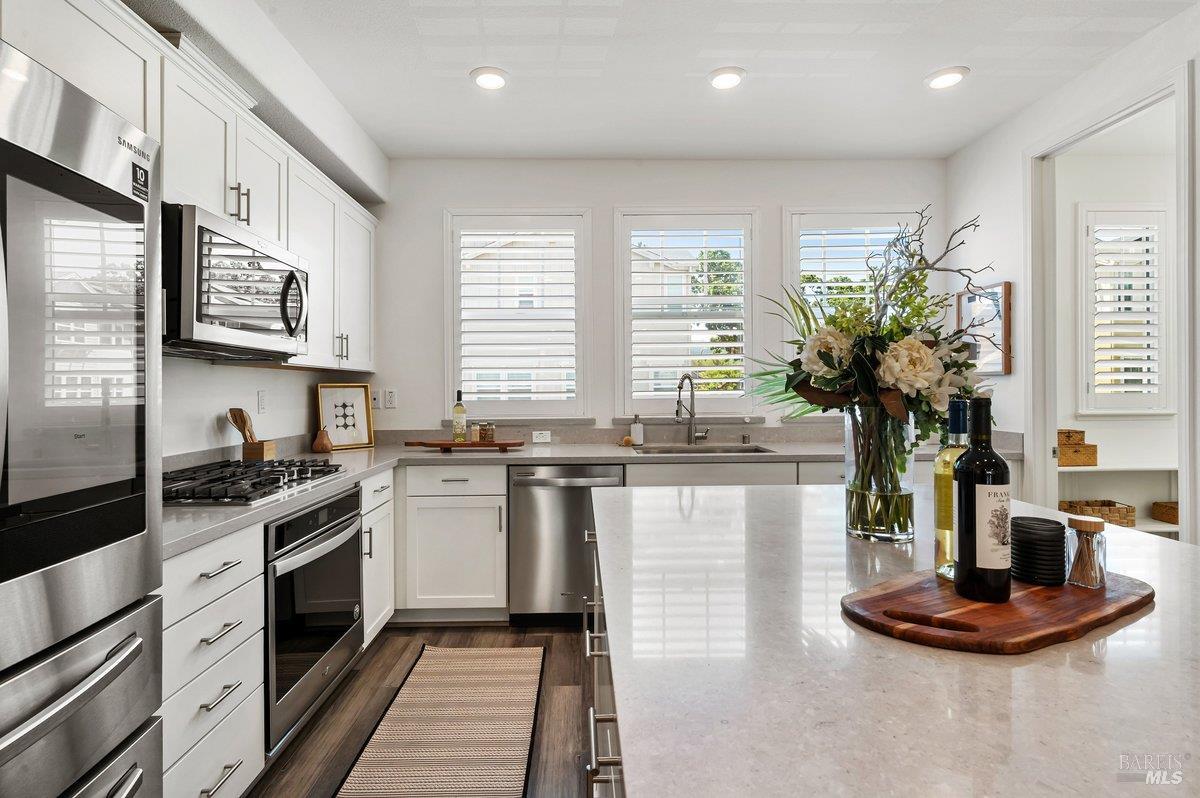 13 Idro Way Novato, CA 94945 - Photo 21 of 78