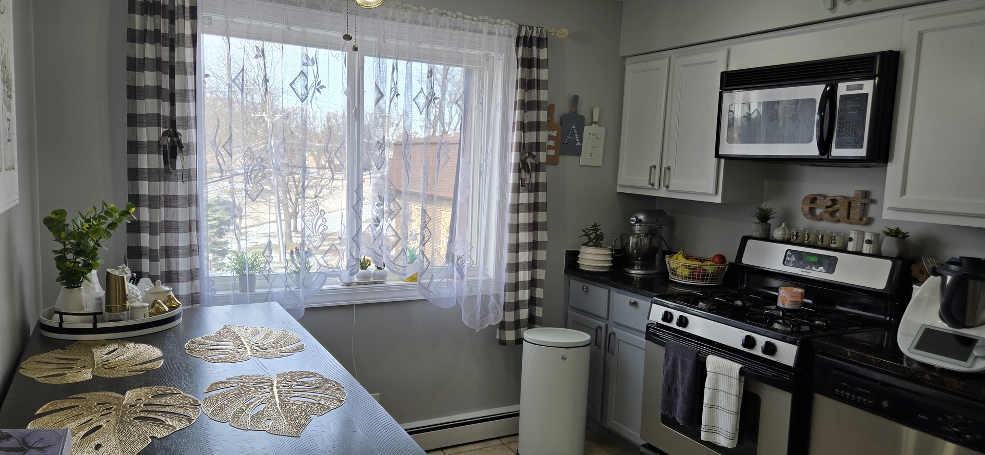 10467 Dearlove Road, Unit 6 Glenview, IL 60025 - Photo 16 of 19