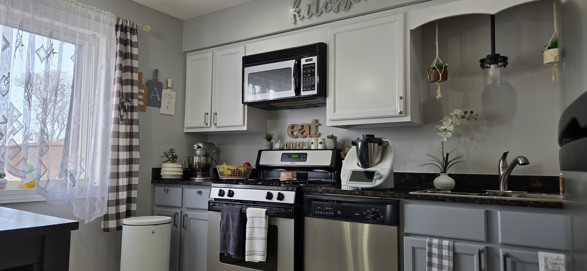 10467 Dearlove Road, Unit 6 Glenview, IL 60025 - Photo 17 of 19