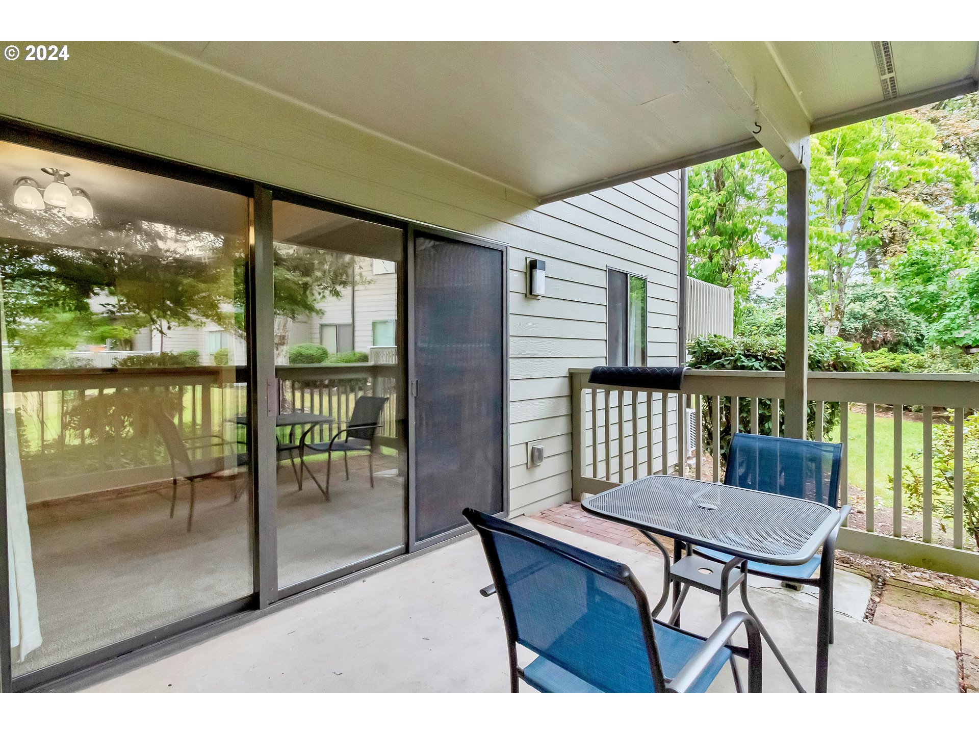 2051 Lake Isle Terrace Eugene, OR 97401 - Photo 21 of 36 a view of a chairs and table in the balcony