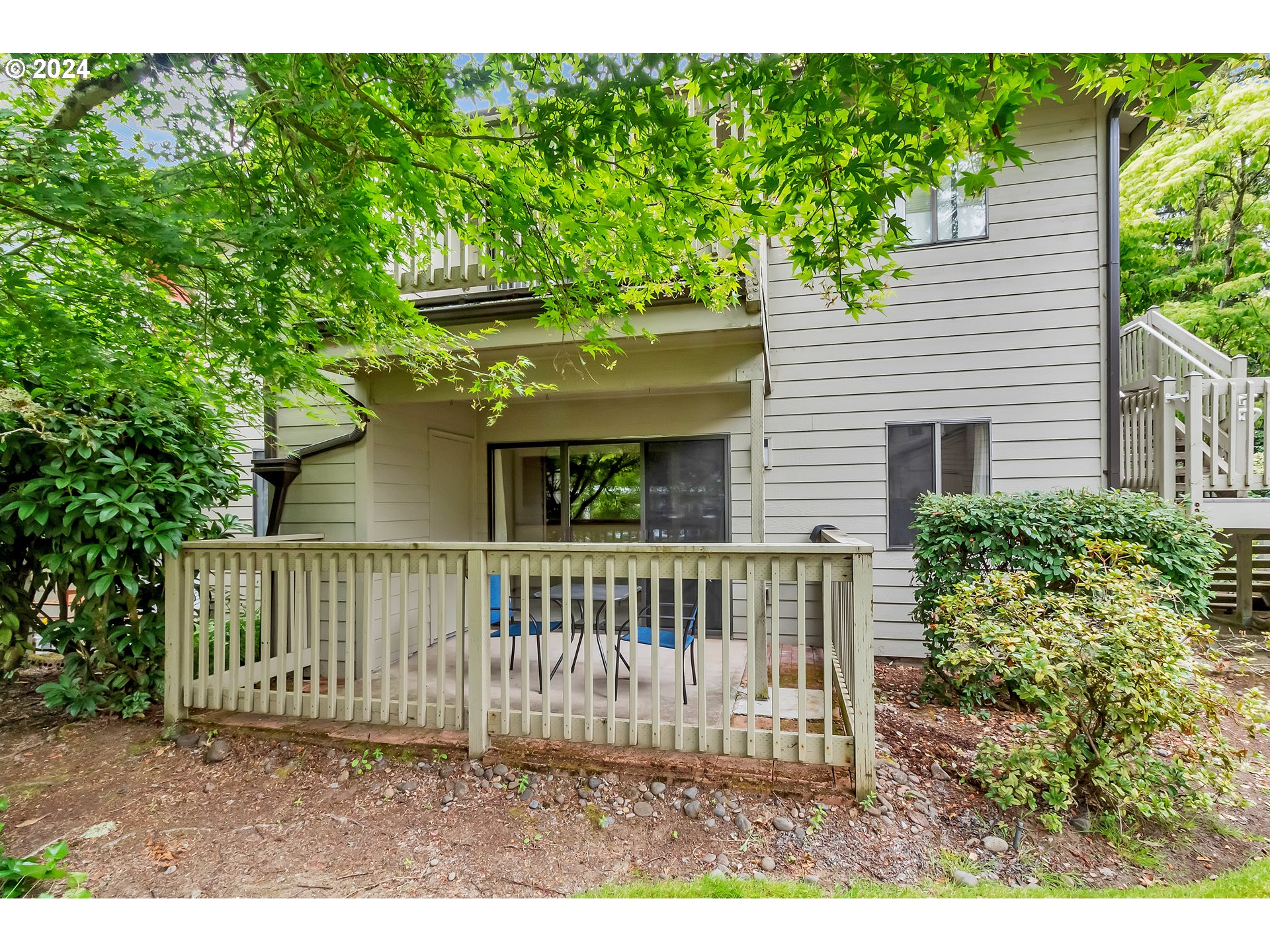 2051 Lake Isle Terrace Eugene, OR 97401 - Photo 3 of 36 a view of a house with a small yard