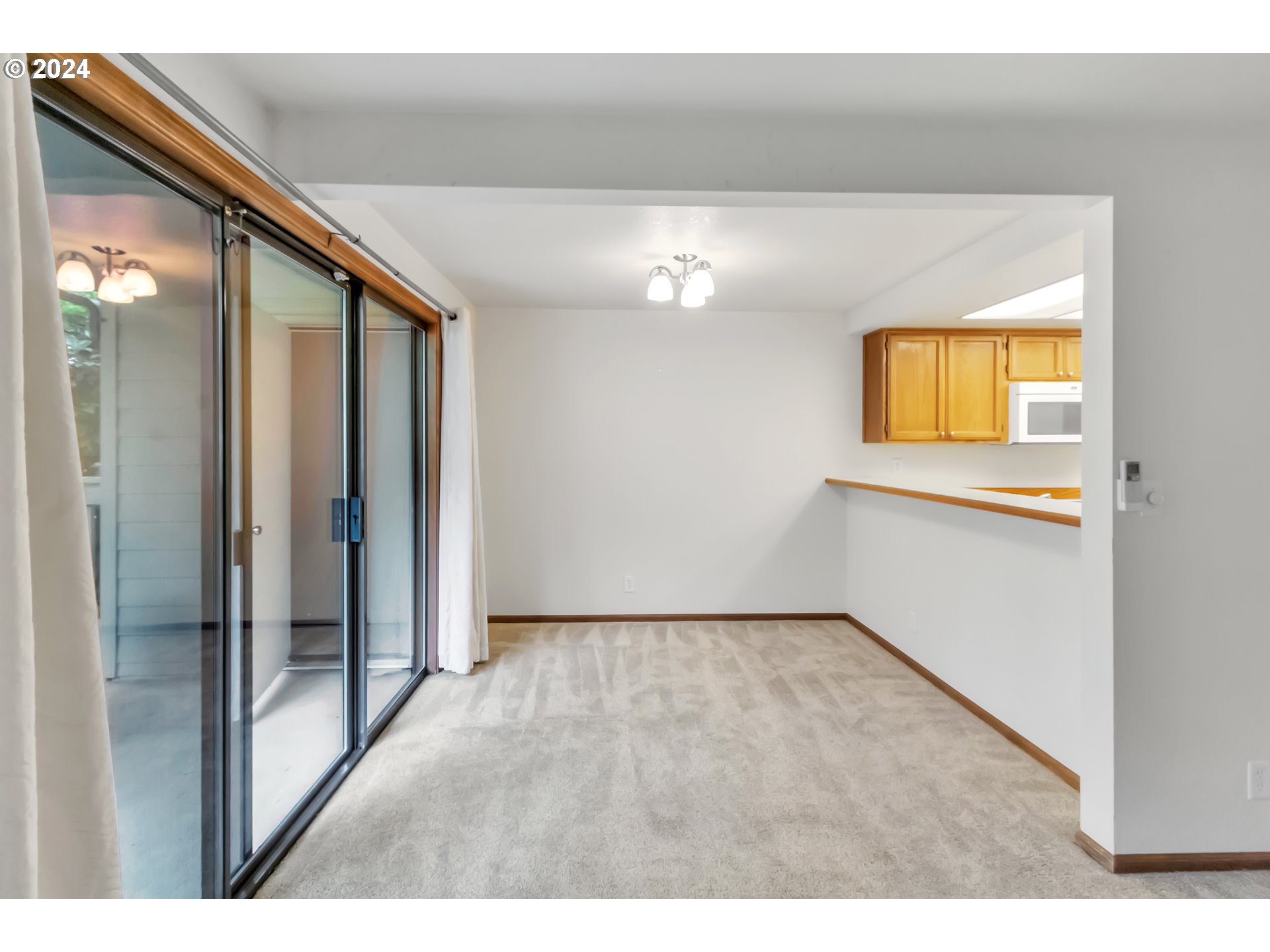 2051 Lake Isle Terrace Eugene, OR 97401 - Photo 9 of 36 a view interior of a house