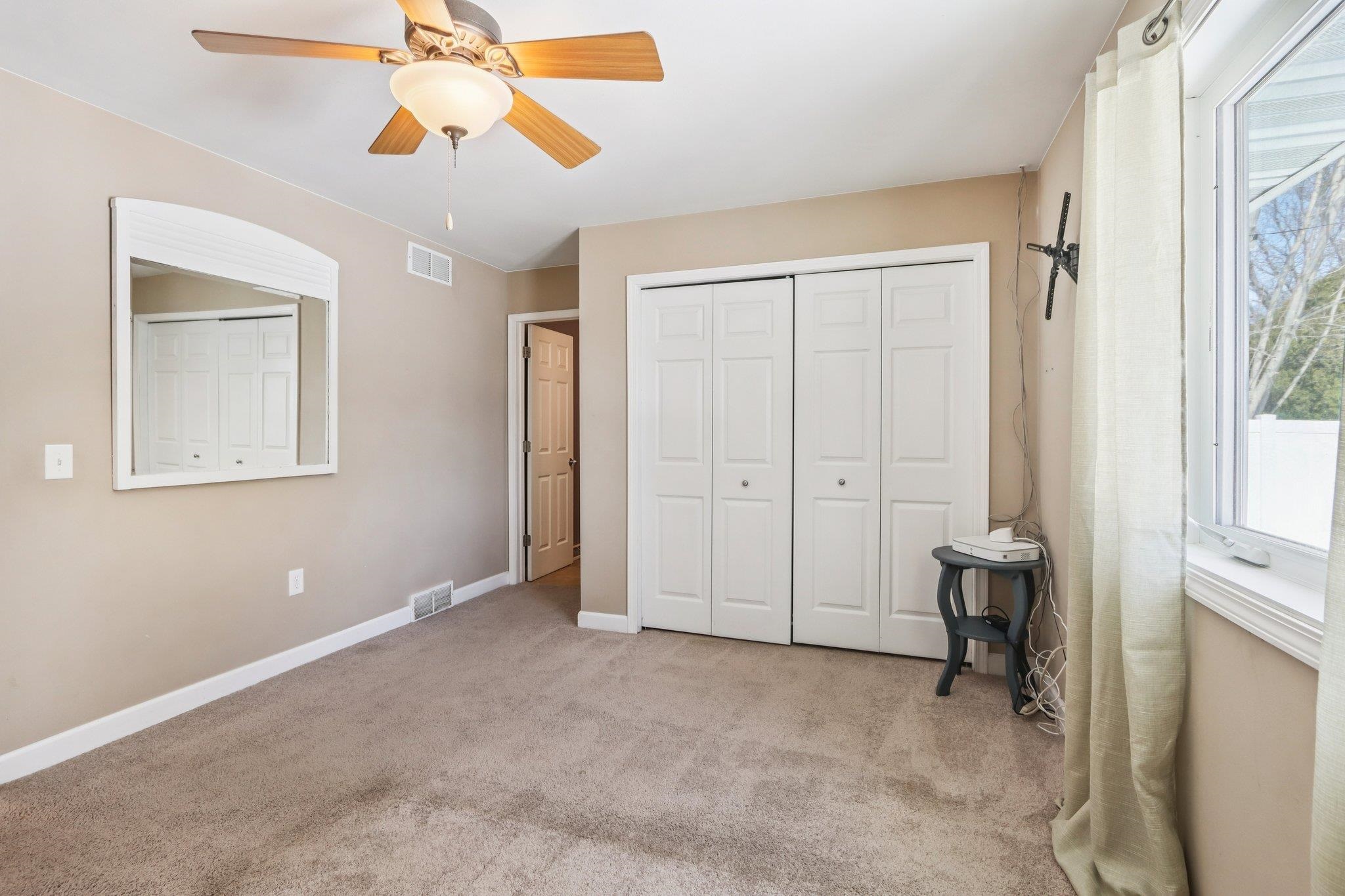 1008 Eric Lane Waunakee, WI 53597 - Photo 21 of 39