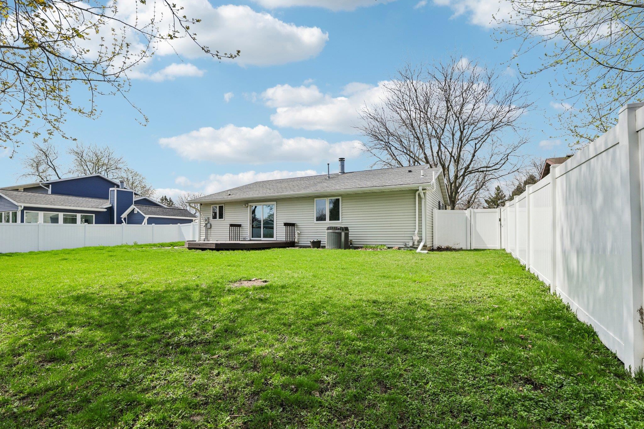 1008 Eric Lane Waunakee, WI 53597 - Photo 35 of 35