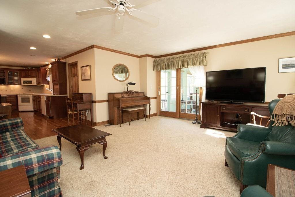 19 Mohawk Road Raynham, MA 02767 - Photo 29 of 30 Gallery Image 29