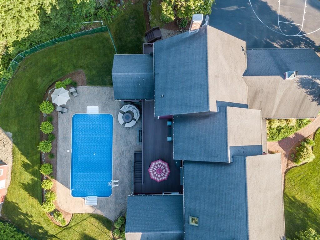 19 Mohawk Road Raynham, MA 02767 - Photo 6 of 30 Gallery Image 6