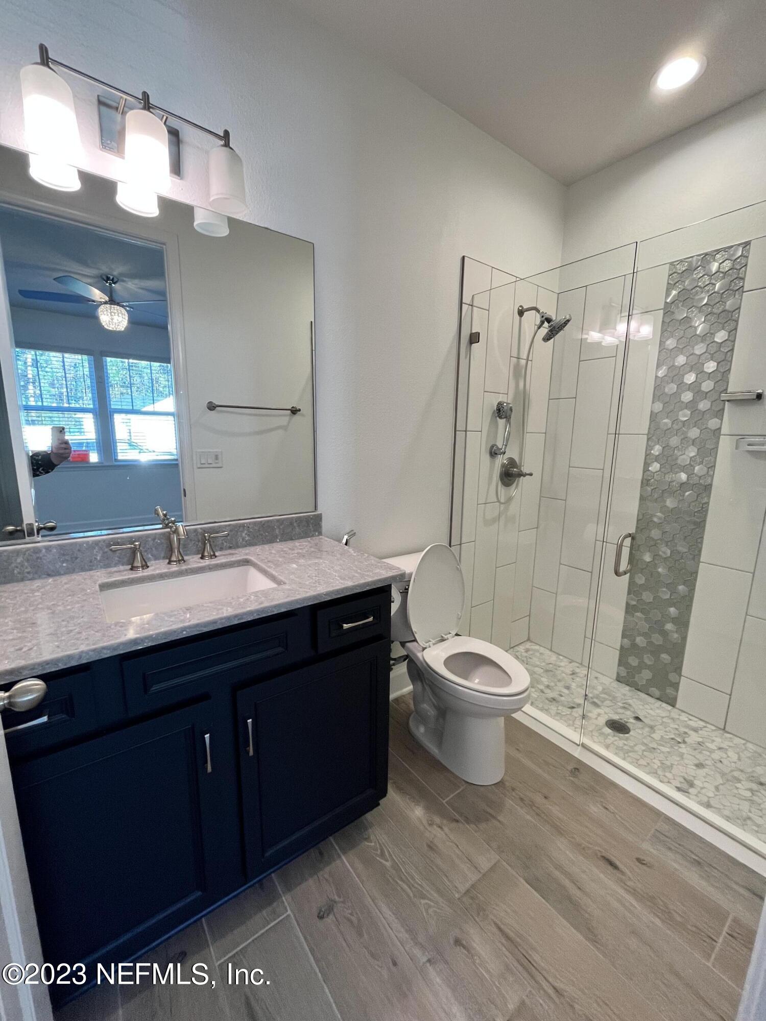 855 Flach Drive St. Johns, FL 32259 - Photo 12 of 23 Front Bathroom