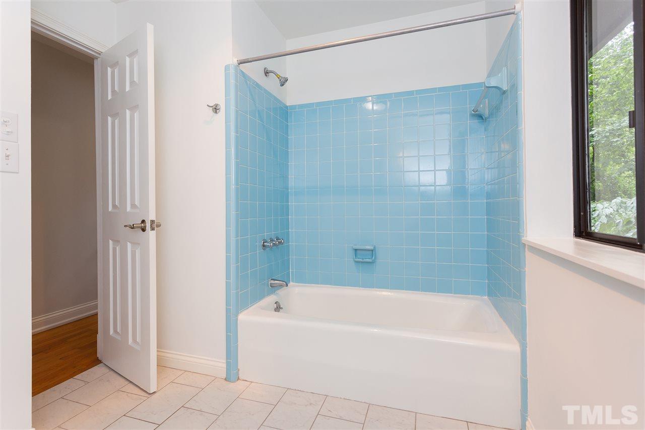 109 Spring Valley Road Carrboro, NC 27510 - Photo 24 of 30 Gallery Image 24