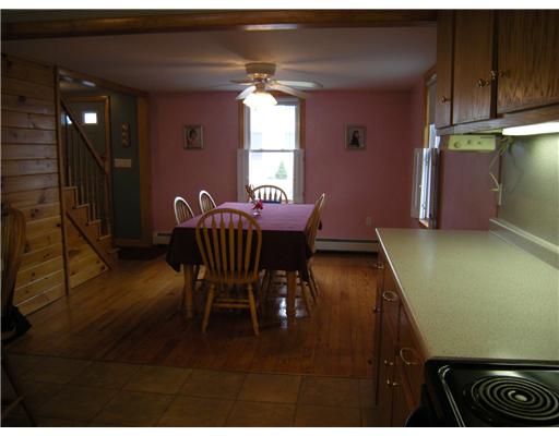 15 3rd Street Warren, RI 02885 - Photo 4 of 10 Dining Room.