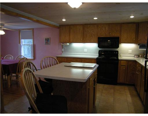 15 3rd Street Warren, RI 02885 - Photo 5 of 10 Kitchen.