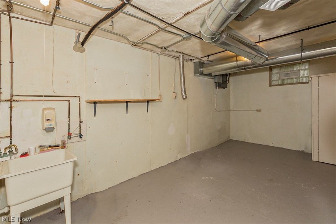 3274 Altamont Road Cleveland, OH 44118 - Photo 25 of 35